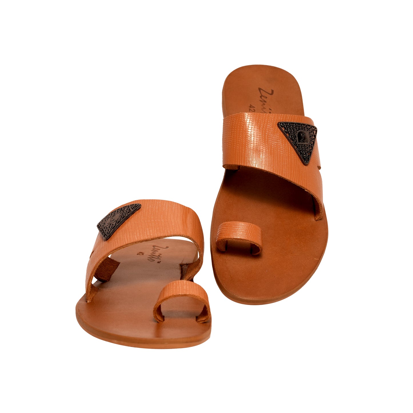 Zenitto Leather Chappal