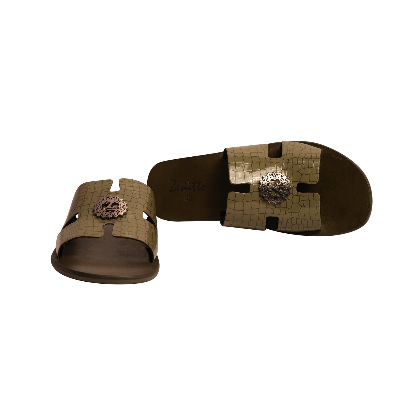Zenitto Leather Flip Flops